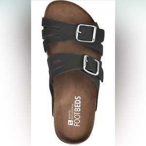 NWOT. White Mountain Shoes Herbal Women's Leather Footbed Sandal
